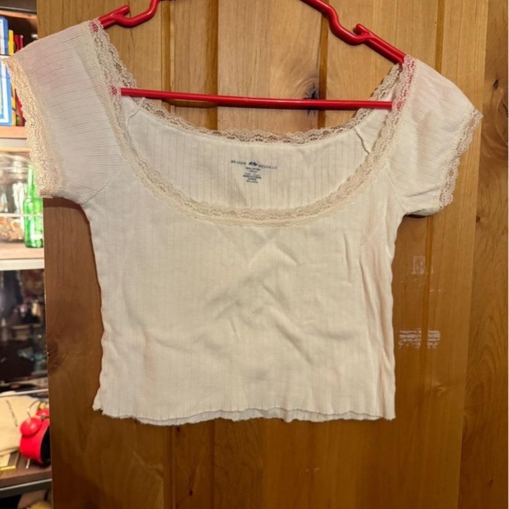 Brandy Melville lace top